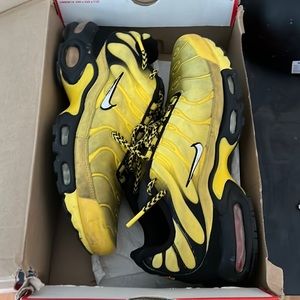Used airmax plus